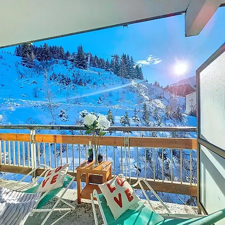 1650 - Mountain View Snow Front 2s07 * Courchevel